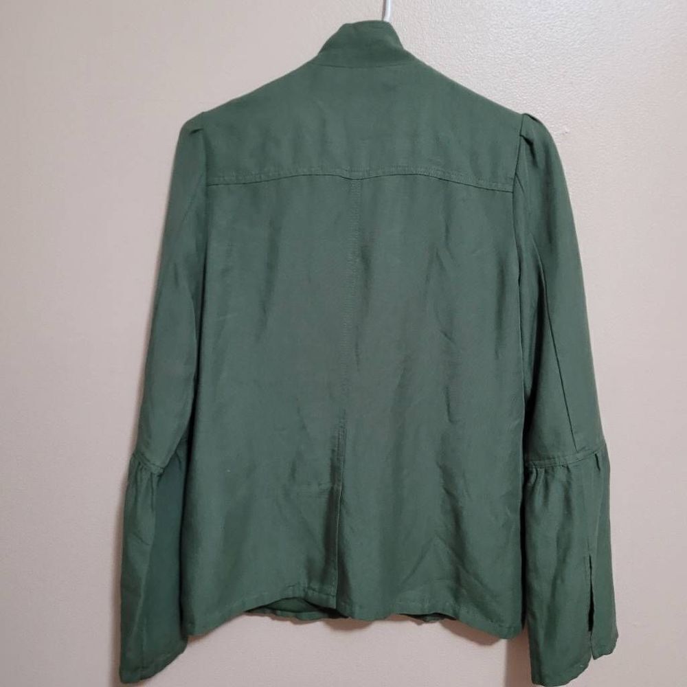 Hinge Green Utility Ruffle Jacket Size Xs. - image 2